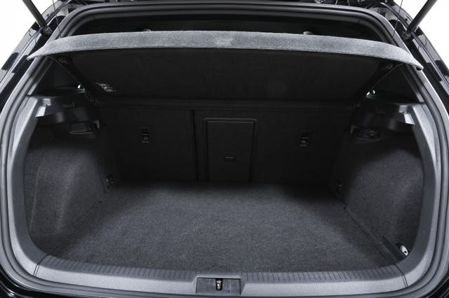 2018 VOLKSWAGEN GOLF - 19