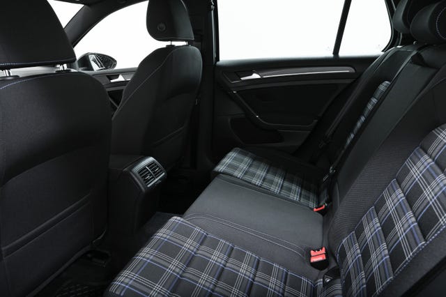 2018 VOLKSWAGEN GOLF - 17