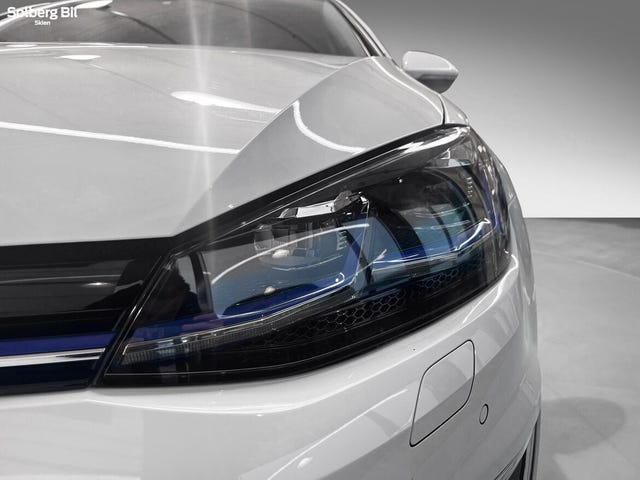 2019 VOLKSWAGEN GOLF - 7
