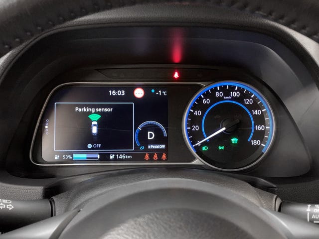 2018 NISSAN LEAF - 9