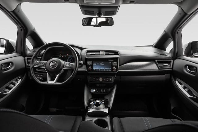 2018 NISSAN LEAF - 16
