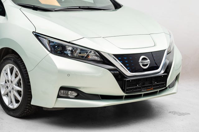 2018 NISSAN LEAF - 8