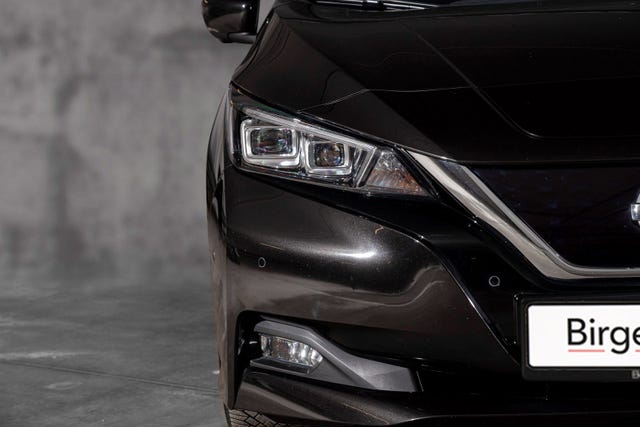 2020 NISSAN LEAF - 8