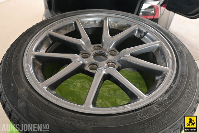 2019 TESLA MODEL 3 - 32