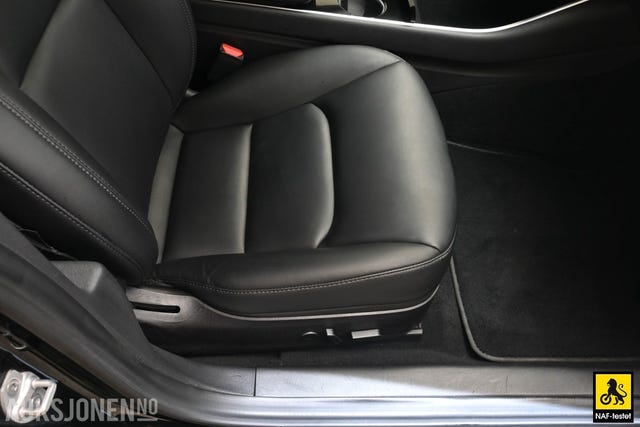 2019 TESLA MODEL 3 - 23