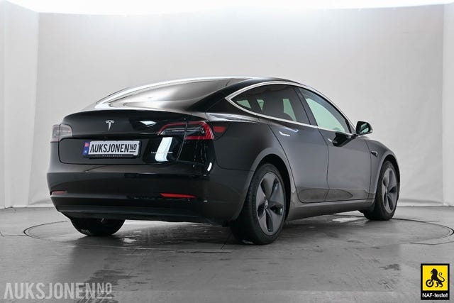 5YJ3E7EB3KF233974 2019 TESLA MODEL 3-5