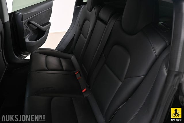 2019 TESLA MODEL 3 - 28
