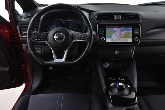 2020 NISSAN LEAF - 14