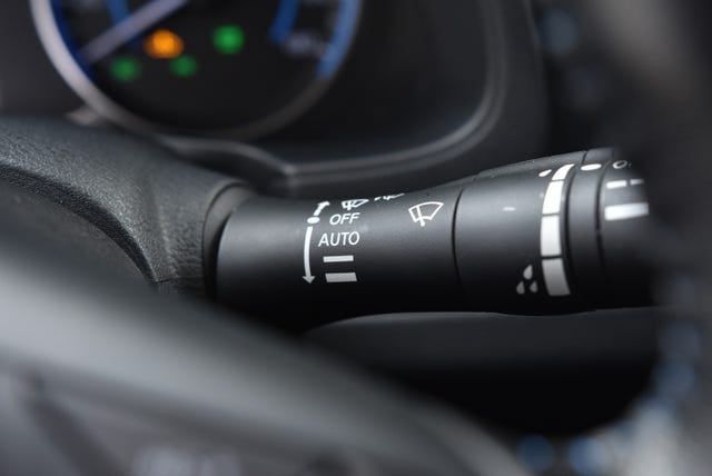 2020 NISSAN LEAF - 24