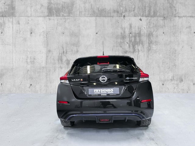 SJNFAAZE1U0006841 2018 NISSAN LEAF-3