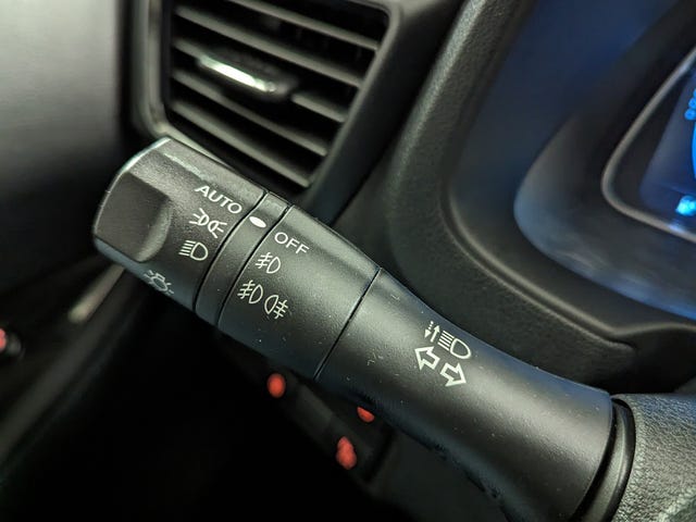2018 NISSAN LEAF - 15