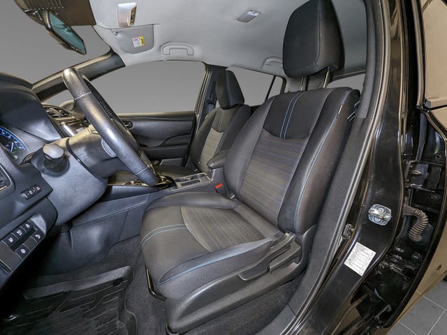 2018 NISSAN LEAF - 9