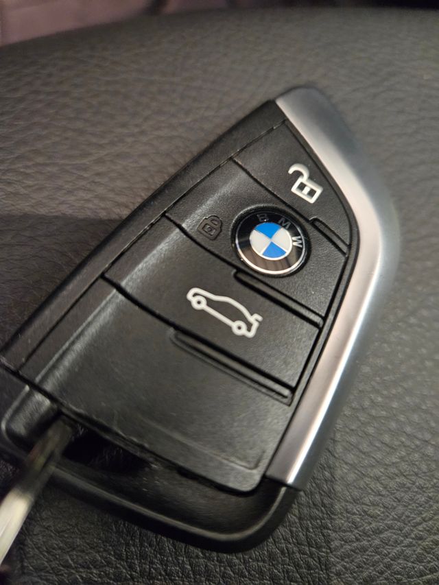 2021 BMW X2 - 24