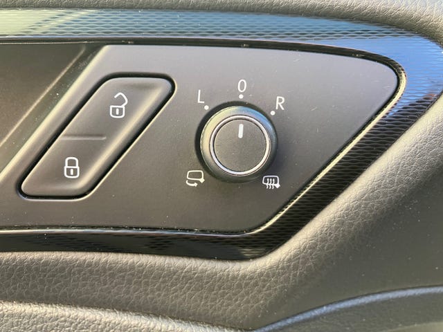 2015 VOLKSWAGEN GOLF - 11