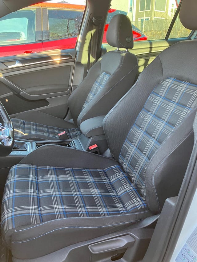 2015 VOLKSWAGEN GOLF - 7