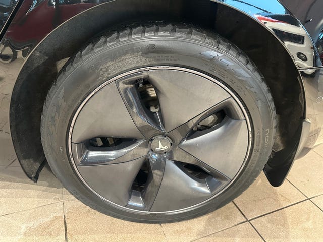 2019 TESLA MODEL 3 - 27