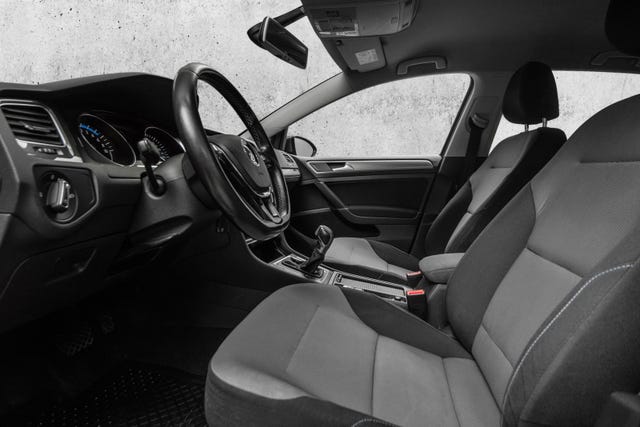 2015 VOLKSWAGEN GOLF - 13