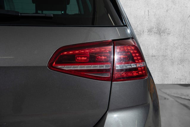 2015 VOLKSWAGEN GOLF - 8
