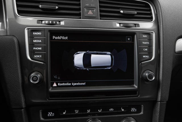 2015 VOLKSWAGEN GOLF - 20