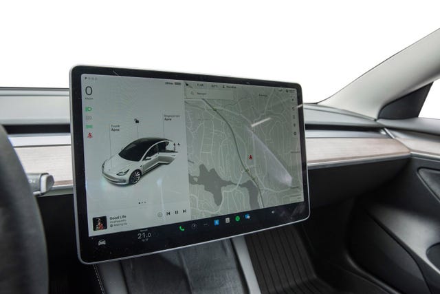 2021 TESLA MODEL 3 - 13