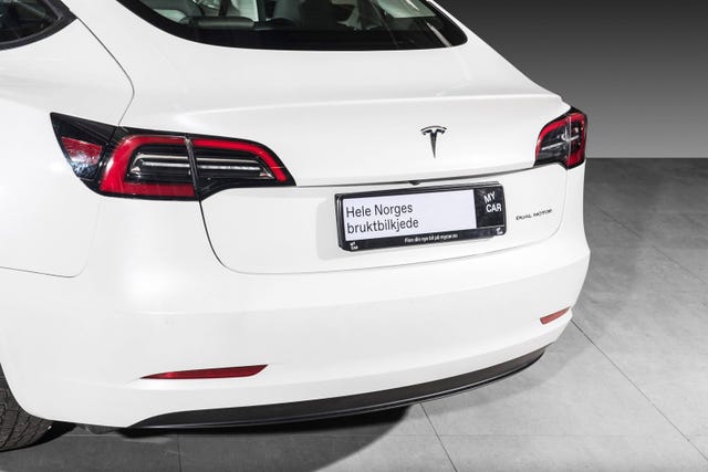 2021 TESLA MODEL 3 - 7