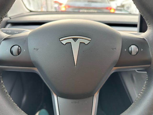 2021 TESLA MODEL 3 - 29
