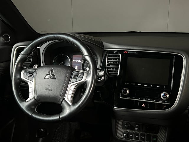 2020 MITSUBISHI OUTLANDER - 21