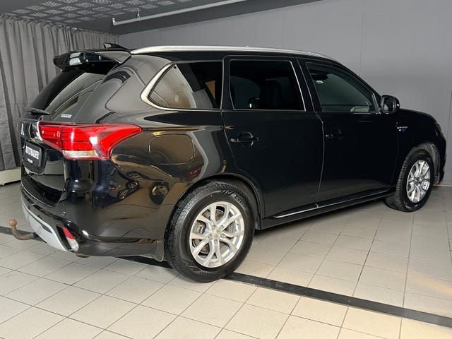 2020 MITSUBISHI OUTLANDER - 8