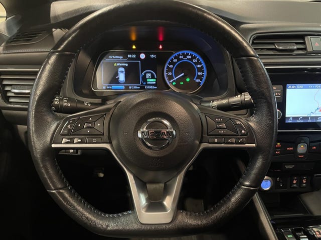 2018 NISSAN LEAF - 14