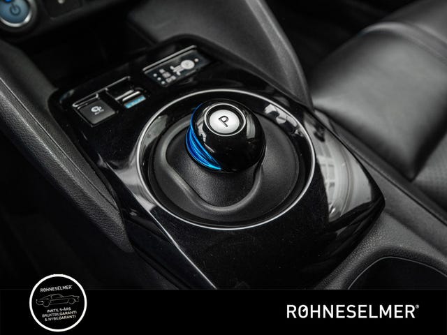2018 NISSAN LEAF - 17