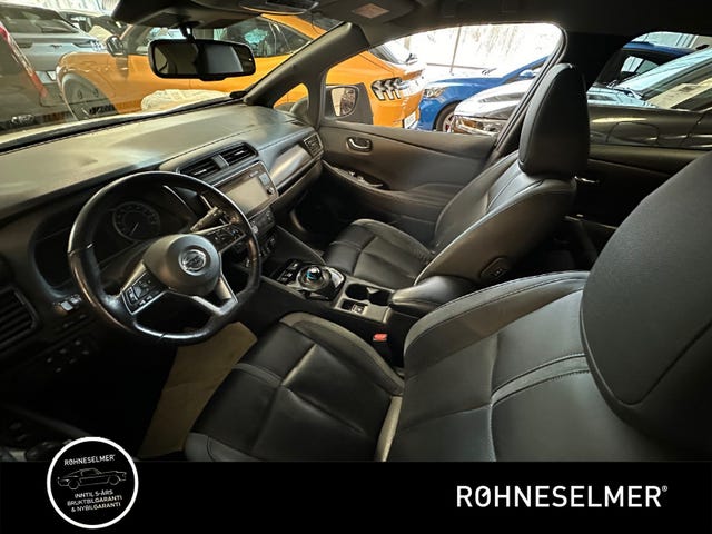 2018 NISSAN LEAF - 23