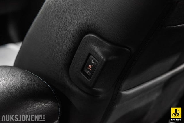 2018 NISSAN LEAF - 10