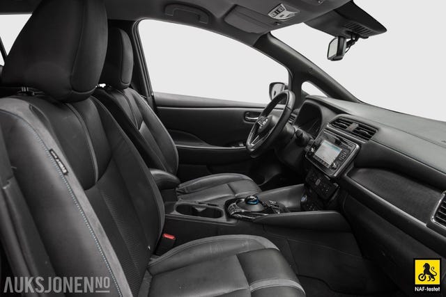 2018 NISSAN LEAF - 21