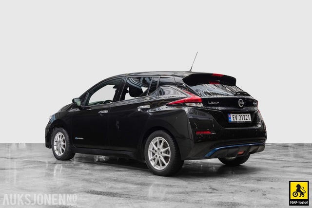 SJNFAAZE1U0030227 2018 NISSAN LEAF-5