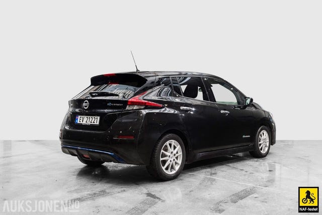 SJNFAAZE1U0030227 2018 NISSAN LEAF-3