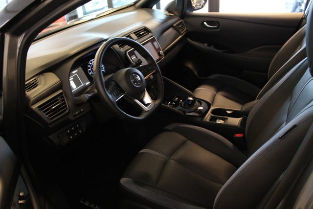 2019 NISSAN LEAF - 14