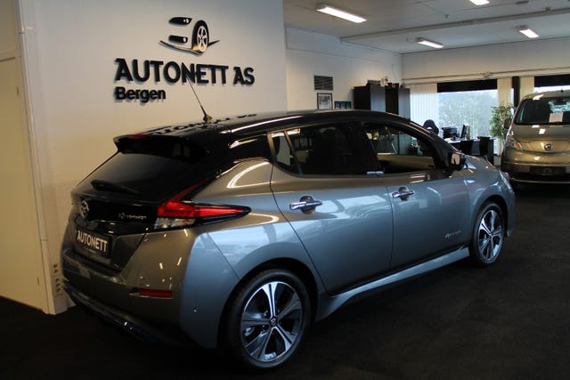 2019 NISSAN LEAF - 7