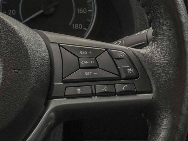2020 NISSAN LEAF - 38