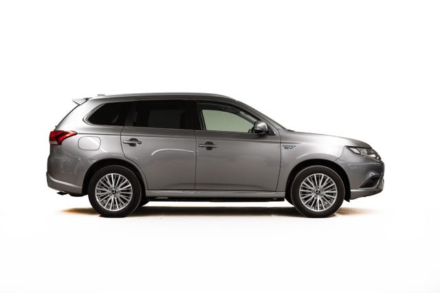 2020 MITSUBISHI OUTLANDER - 8