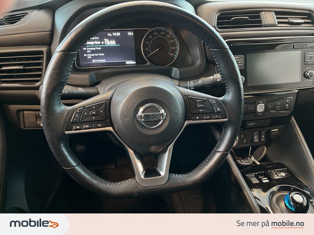 2018 NISSAN LEAF - 18