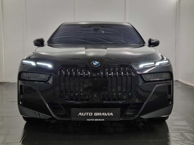 2023 BMW I7 - 3