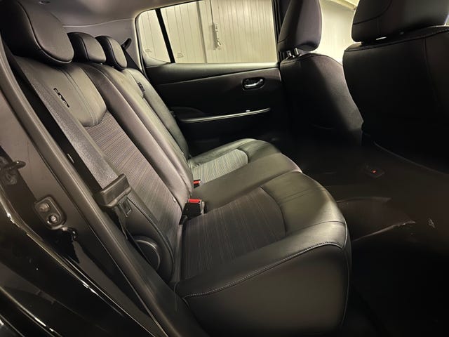 2020 NISSAN LEAF - 22