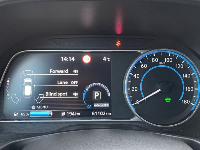 2018 NISSAN LEAF - 28