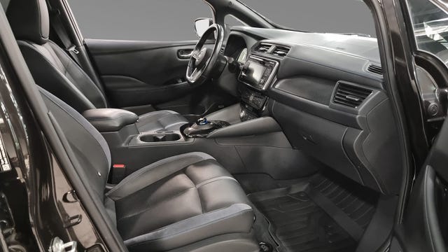 2018 NISSAN LEAF - 22