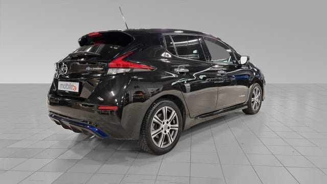 2018 NISSAN LEAF - 10