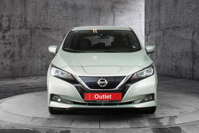 SJNFAAZE1U0010844 2018 NISSAN LEAF-1