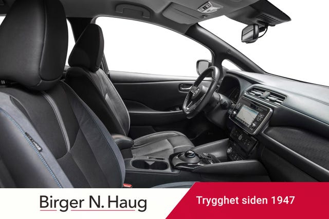2019 NISSAN LEAF - 25