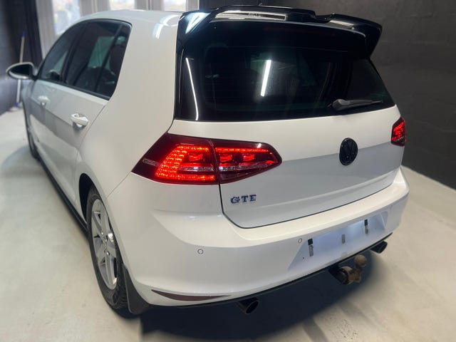 2015 VOLKSWAGEN GOLF - 8