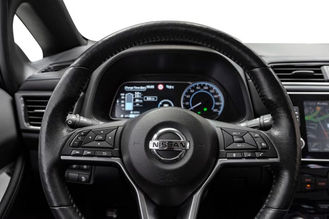 2020 NISSAN LEAF - 14