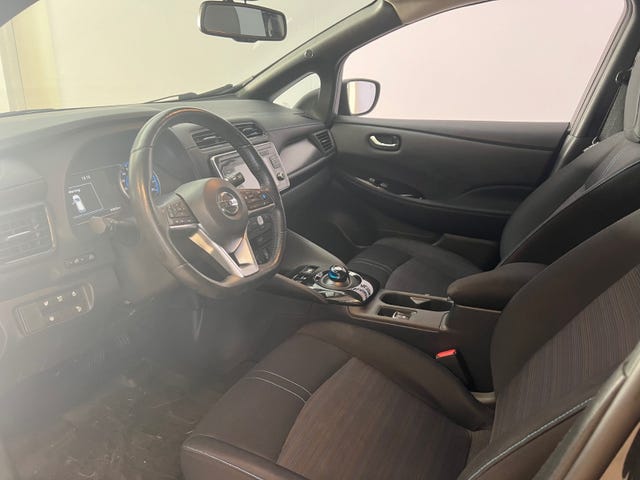 2018 NISSAN LEAF - 7